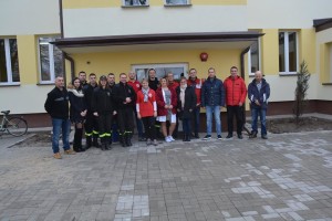 28059235_2211355795760021_4022454865399194207_n