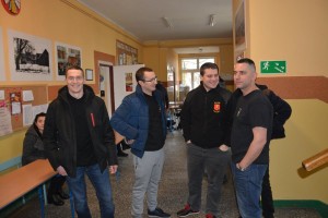 28166356_2211356049093329_9115259189291483964_n